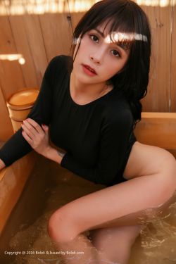叶子楣女机器人